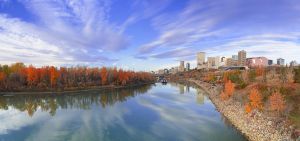 EDMONTON - FALL IN THE RIVER VALLEY